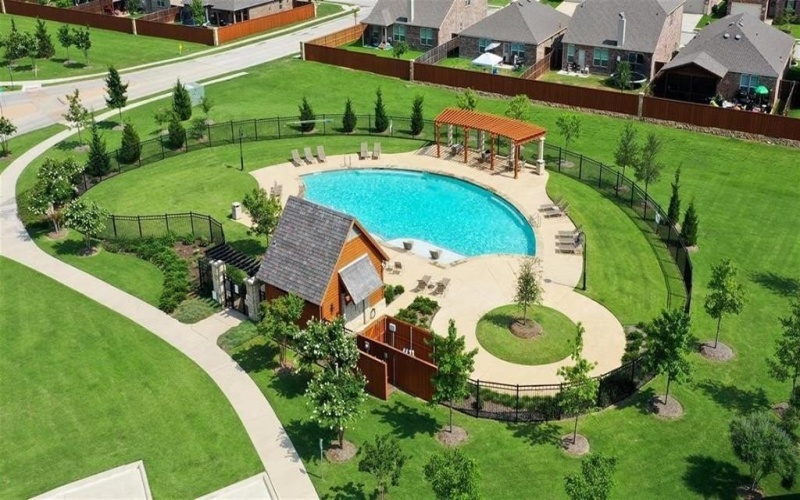 1217 Whitecliff Drive, Forney, TX 75126, 5 Habitaciones Habitaciones , ,5 BañosBaños,Residential,En Venta,1217 Whitecliff Drive,20875796