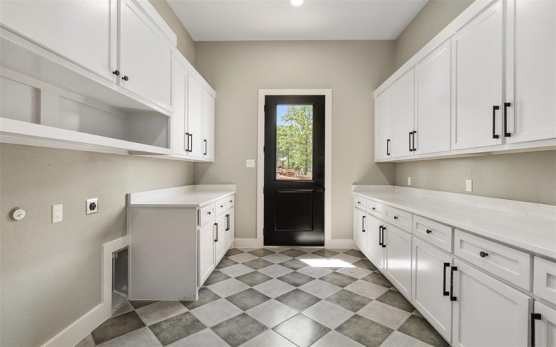 108 Deerhurst Lane, Mabank, TX 75156, 4 Bedrooms Bedrooms, ,3 BathroomsBathrooms,Residential,For Sale,108 Deerhurst Lane,20859815