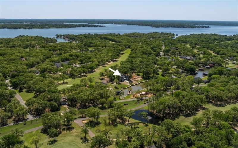 108 Deerhurst Lane, Mabank, TX 75156, 4 Bedrooms Bedrooms, ,3 BathroomsBathrooms,Residential,For Sale,108 Deerhurst Lane,20859815