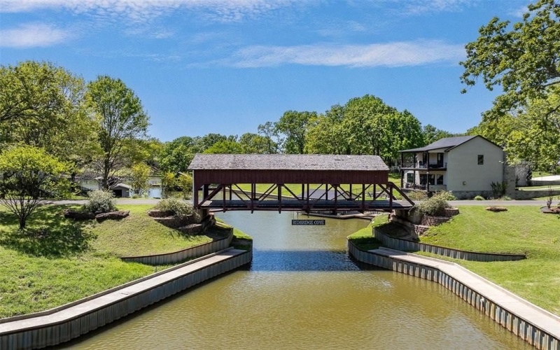 108 Deerhurst Lane, Mabank, TX 75156, 4 Bedrooms Bedrooms, ,3 BathroomsBathrooms,Residential,For Sale,108 Deerhurst Lane,20859815