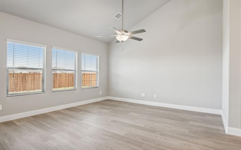 2026 Stallion Street, Seagoville, TX 75159, 4 Bedrooms Bedrooms, ,2 BathroomsBathrooms,Residential,For Sale,2026 Stallion Street,20912603