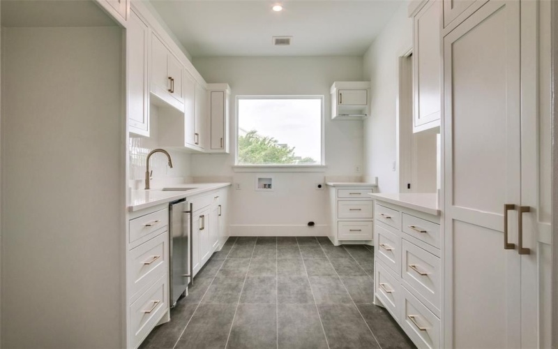2016 Meadowlark, Aledo, TX 76008, 4 Bedrooms Bedrooms, ,5 BathroomsBathrooms,Residential,For Sale,2016 Meadowlark,20893803