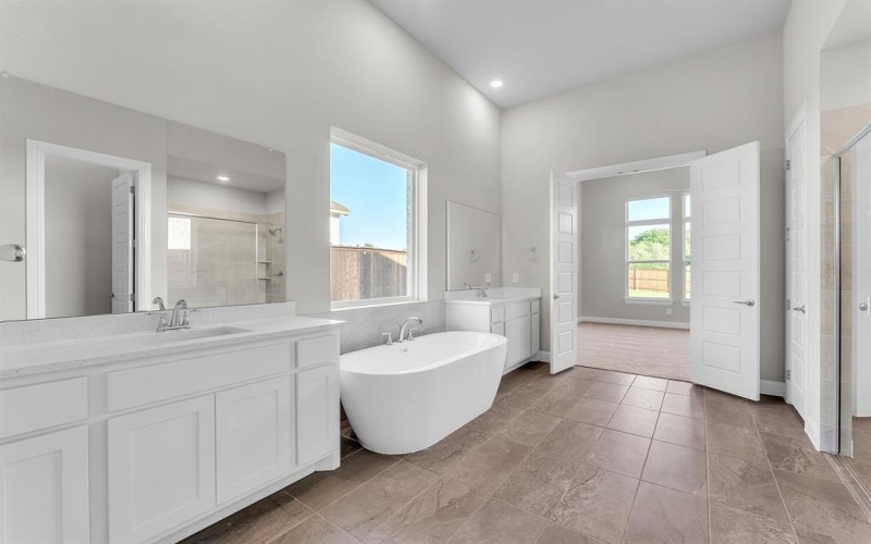 1215 Olive Drive, Mansfield, TX 76063, 4 Habitaciones Habitaciones , ,3 BañosBaños,Residential,En Venta,1215 Olive Drive,20893901