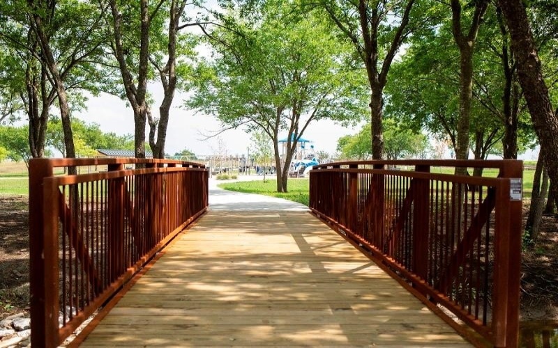 1215 Olive Drive, Mansfield, TX 76063, 4 Habitaciones Habitaciones , ,3 BañosBaños,Residential,En Venta,1215 Olive Drive,20893901