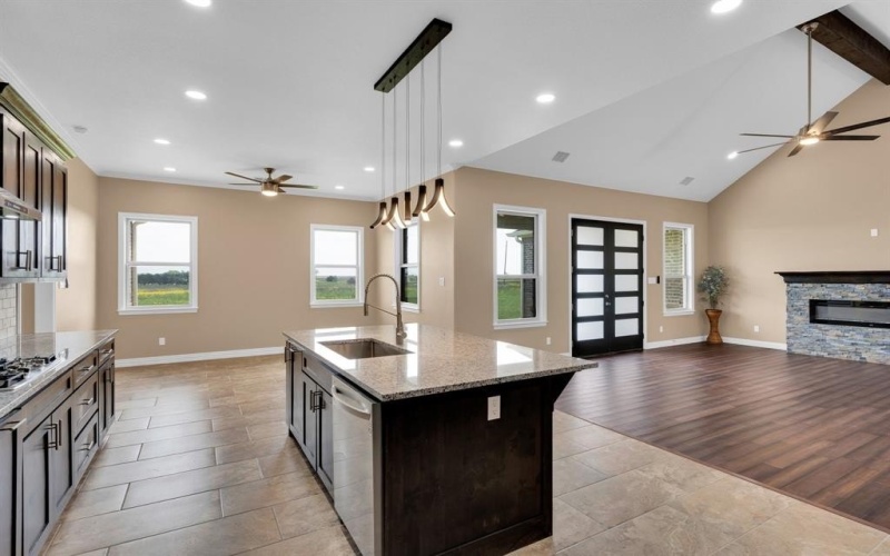 350 Farrar Road, Waxahachie, TX 75165, 5 Habitaciones Habitaciones , ,5 BañosBaños,Residential,En Venta,350 Farrar Road,20906400