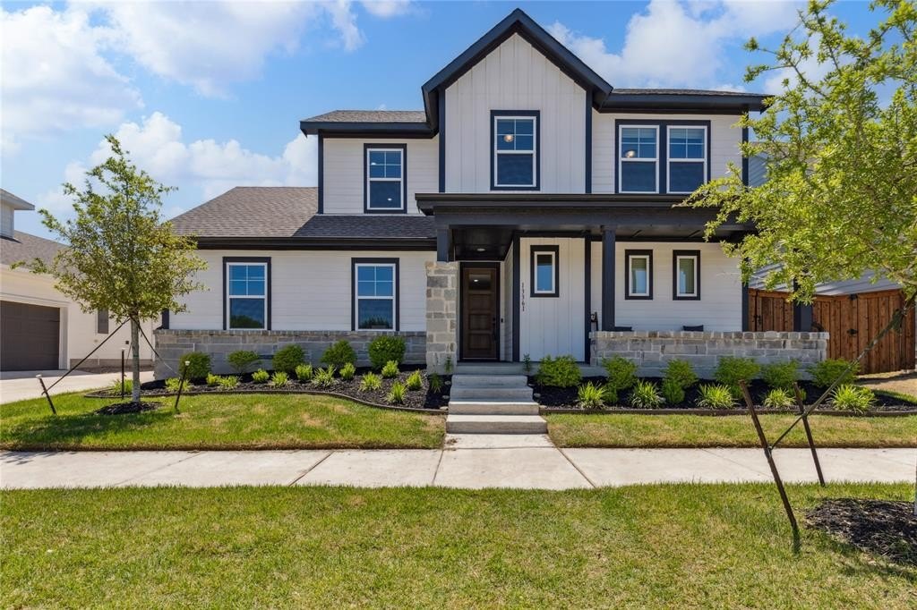 13361 Hedgebrook Place, Fort Worth, TX 76008, 3 Bedrooms Bedrooms, ,2 BathroomsBathrooms,Residential,For Sale,13361 Hedgebrook Place,20911506