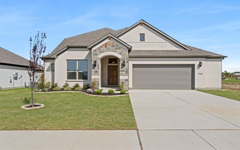 1940 Nightfall Drive, Venus, TX 76084, 5 Bedrooms Bedrooms, ,3 BathroomsBathrooms,Residential,For Sale,1940 Nightfall Drive,20905339
