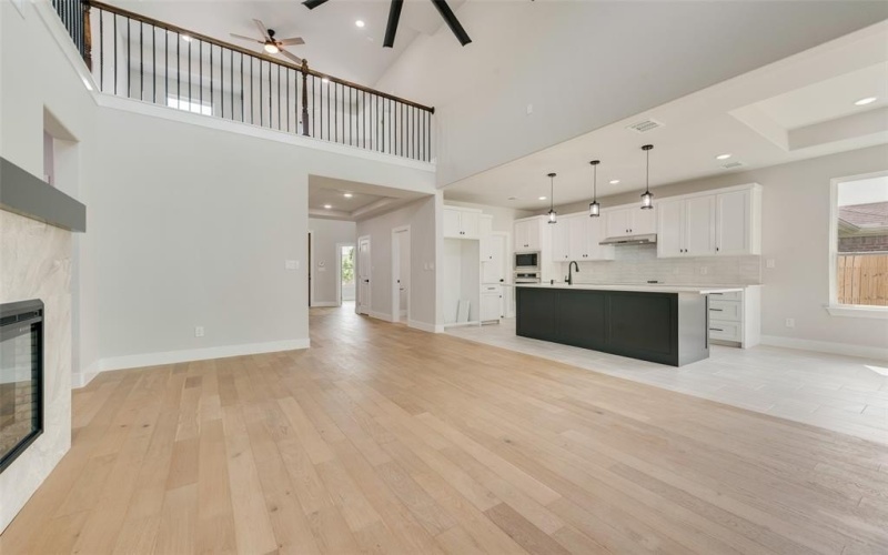 6810 Windward View Drive, Rowlett, TX 75088, 4 Bedrooms Bedrooms, ,3 BathroomsBathrooms,Residential,For Sale,6810 Windward View Drive,20905378