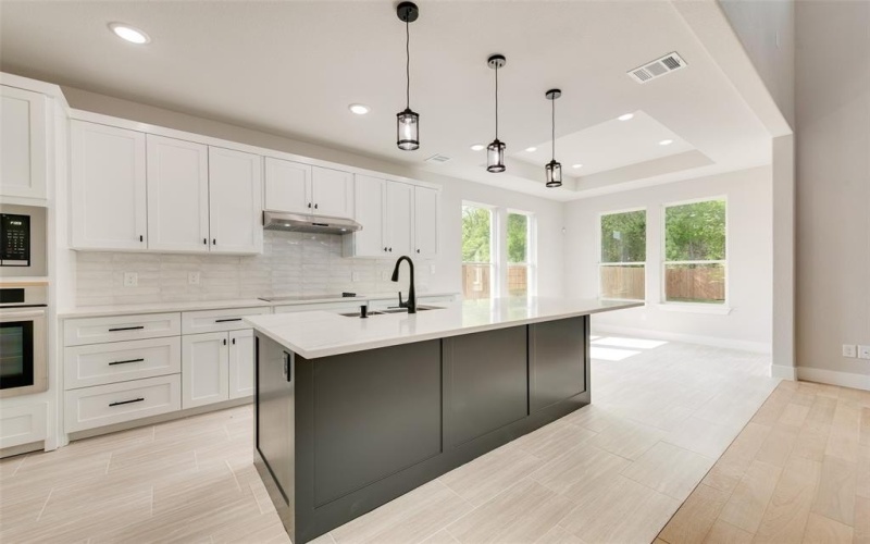 6810 Windward View Drive, Rowlett, TX 75088, 4 Bedrooms Bedrooms, ,3 BathroomsBathrooms,Residential,For Sale,6810 Windward View Drive,20905378