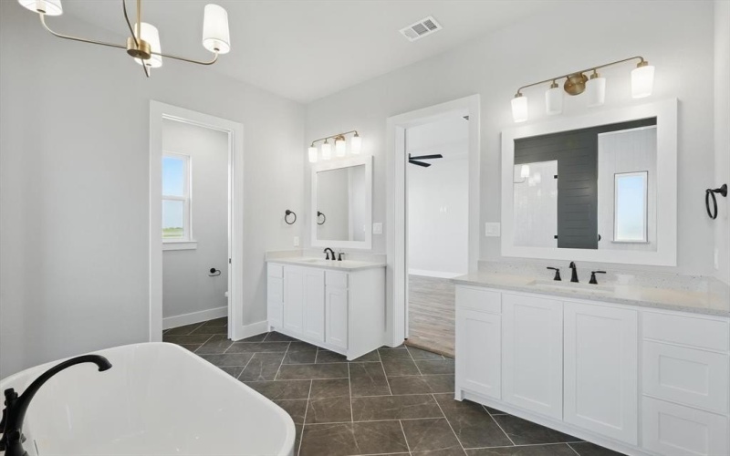 210 Everly Lane, Maypearl, TX 76084, 4 Habitaciones Habitaciones , ,2 BañosBaños,Residential,En Venta,210 Everly Lane,20892704