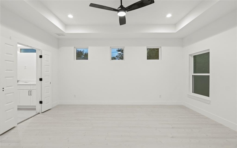 4731 Jones Street, Dallas, TX 75210, 3 Bedrooms Bedrooms, ,2 BathroomsBathrooms,Residential,For Sale,4731 Jones Street,20899227