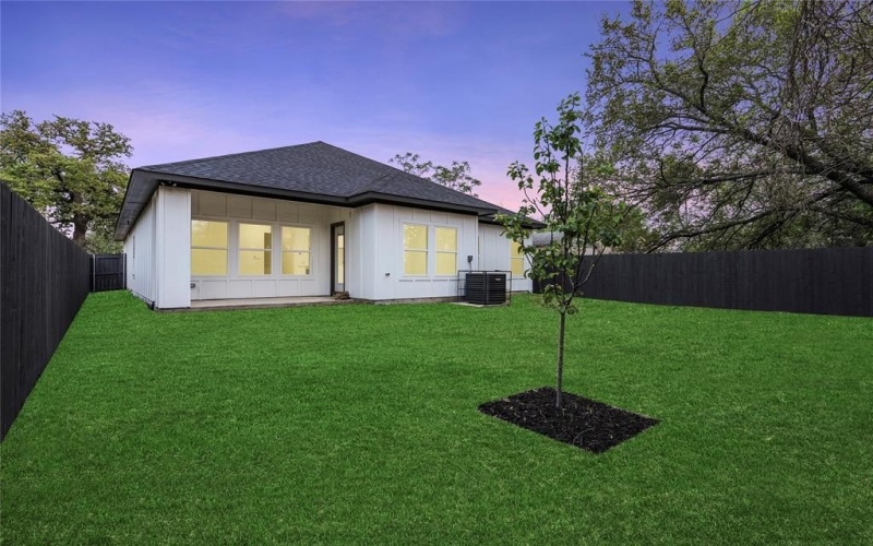4731 Jones Street, Dallas, TX 75210, 3 Bedrooms Bedrooms, ,2 BathroomsBathrooms,Residential,For Sale,4731 Jones Street,20899227