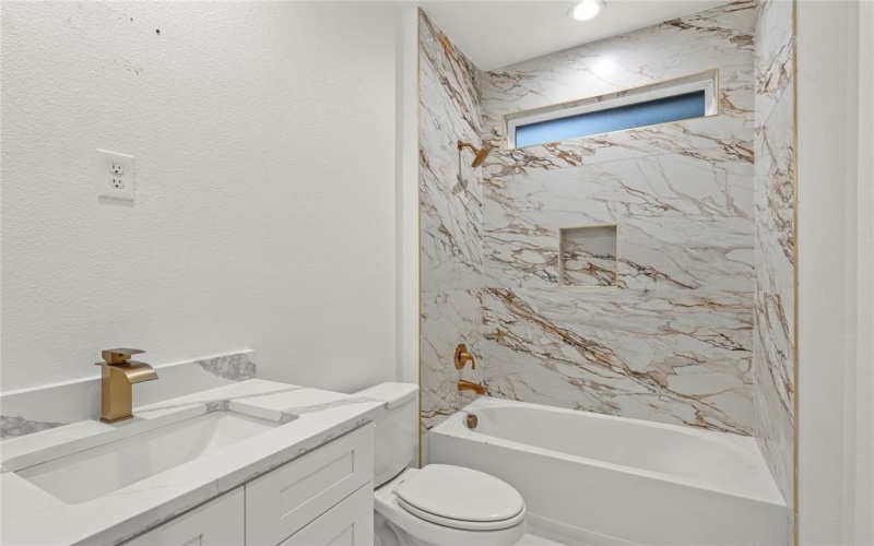 4731 Jones Street, Dallas, TX 75210, 3 Bedrooms Bedrooms, ,2 BathroomsBathrooms,Residential,For Sale,4731 Jones Street,20899227