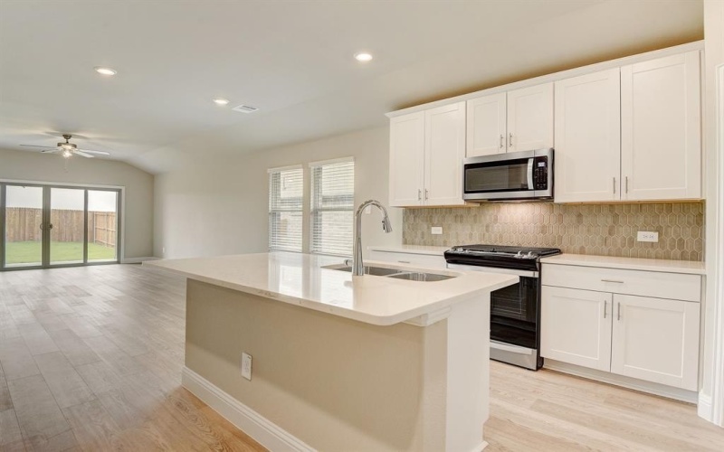 2221 Preakness Drive, Seagoville, TX 75159, 3 Bedrooms Bedrooms, ,2 BathroomsBathrooms,Residential,For Sale,2221 Preakness Drive,20910052