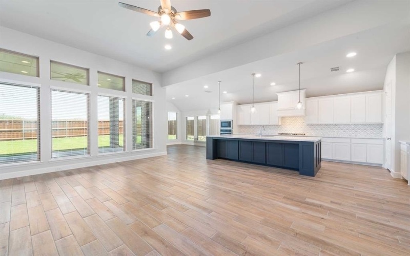 10480 Gray Hills Drive, Fort Worth, TX 76126, 4 Bedrooms Bedrooms, ,3 BathroomsBathrooms,Residential,For Sale,10480 Gray Hills Drive,20926774