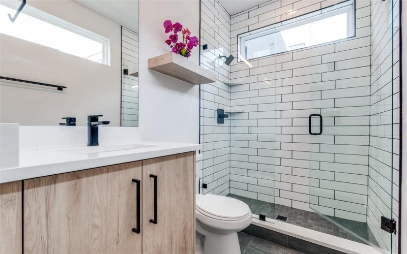 3612 N San Jacinto Avenue #107, Dallas, TX 75204, 3 Bedrooms Bedrooms, ,3 BathroomsBathrooms,Residential,For Sale,3612 N San Jacinto Avenue,20924978