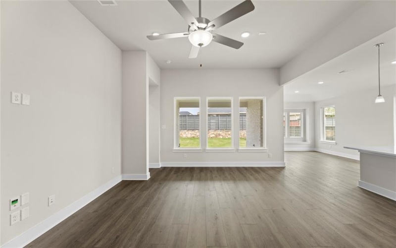 7216 Ladybug Lane, Little Elm, TX 76227, 3 Bedrooms Bedrooms, ,2 BathroomsBathrooms,Residential,For Sale,7216 Ladybug Lane,20928778