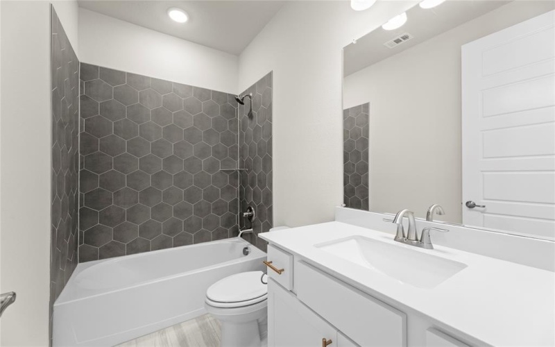 7216 Ladybug Lane, Little Elm, TX 76227, 3 Bedrooms Bedrooms, ,2 BathroomsBathrooms,Residential,For Sale,7216 Ladybug Lane,20928778