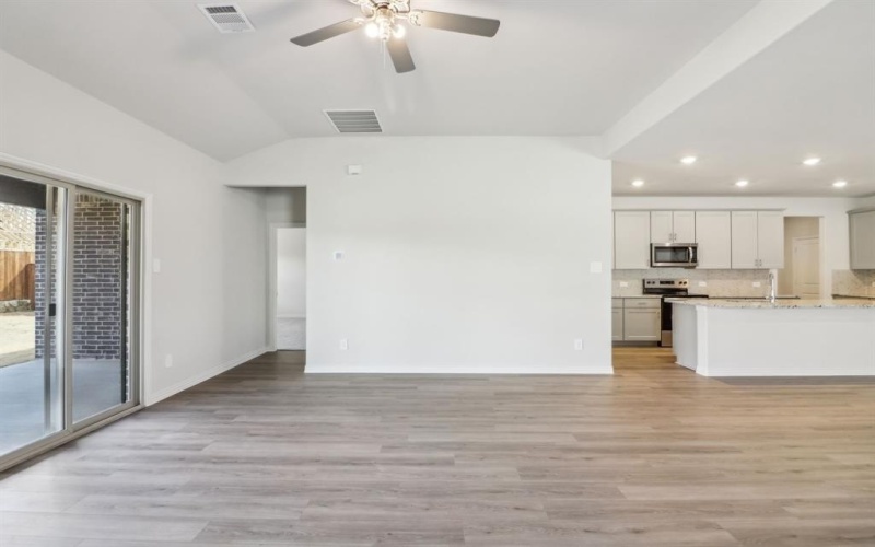 2315 Lone Star Lane, Seagoville, TX 75159, 4 Bedrooms Bedrooms, ,3 BathroomsBathrooms,Residential,For Sale,2315 Lone Star Lane,20923227