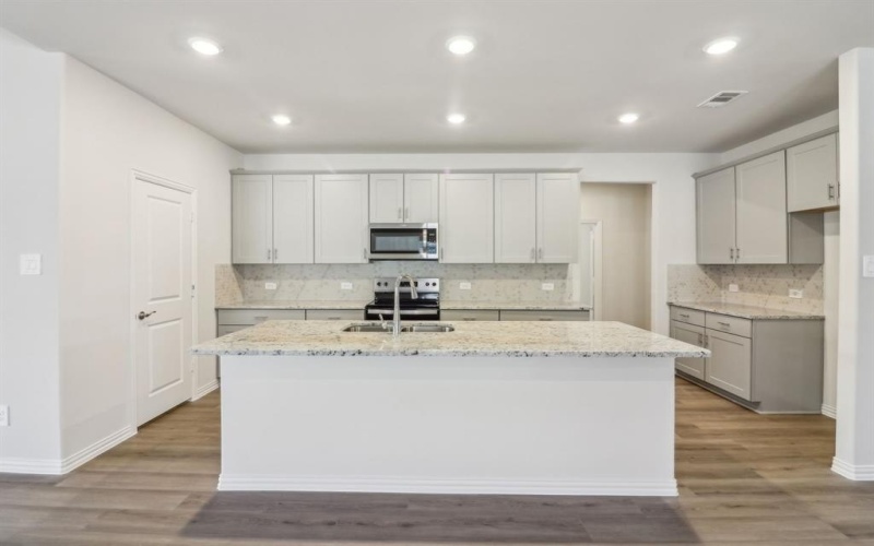 2315 Lone Star Lane, Seagoville, TX 75159, 4 Bedrooms Bedrooms, ,3 BathroomsBathrooms,Residential,For Sale,2315 Lone Star Lane,20923227