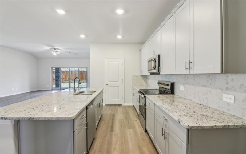 2315 Lone Star Lane, Seagoville, TX 75159, 4 Bedrooms Bedrooms, ,3 BathroomsBathrooms,Residential,For Sale,2315 Lone Star Lane,20923227