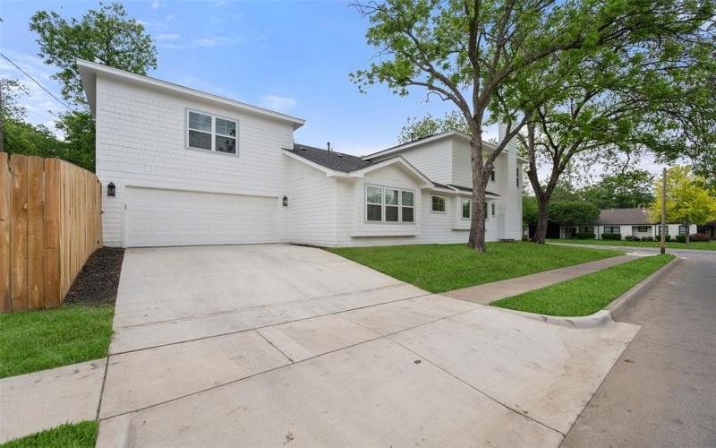 4401 El Campo Avenue, Fort Worth, TX 76107, 4 Bedrooms Bedrooms, ,3 BathroomsBathrooms,Residential,For Sale,4401 El Campo Avenue,20917763