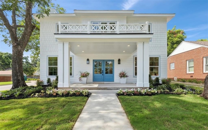 4401 El Campo Avenue, Fort Worth, TX 76107, 4 Bedrooms Bedrooms, ,3 BathroomsBathrooms,Residential,For Sale,4401 El Campo Avenue,20917763