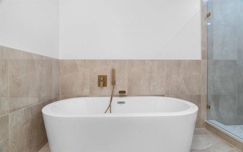 5120 Draper Street, Fort Worth, TX 76105, 3 Bedrooms Bedrooms, ,2 BathroomsBathrooms,Residential,For Sale,5120 Draper Street,20921585