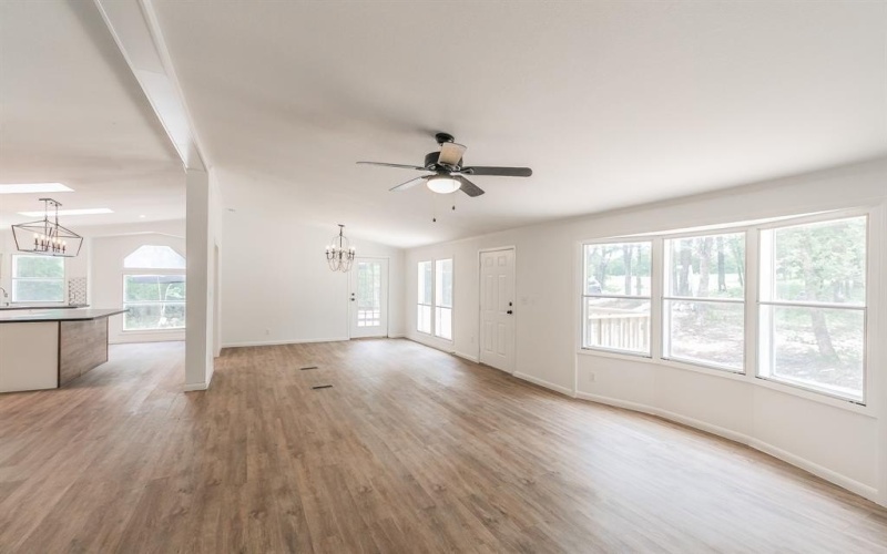 534 Private Road 3204, Bridgeport, TX 76426, 3 Bedrooms Bedrooms, ,2 BathroomsBathrooms,Residential,For Sale,534 Private Road 3204,20928802