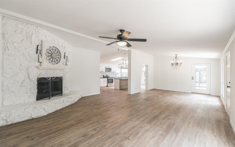 534 Private Road 3204, Bridgeport, TX 76426, 3 Bedrooms Bedrooms, ,2 BathroomsBathrooms,Residential,For Sale,534 Private Road 3204,20928802