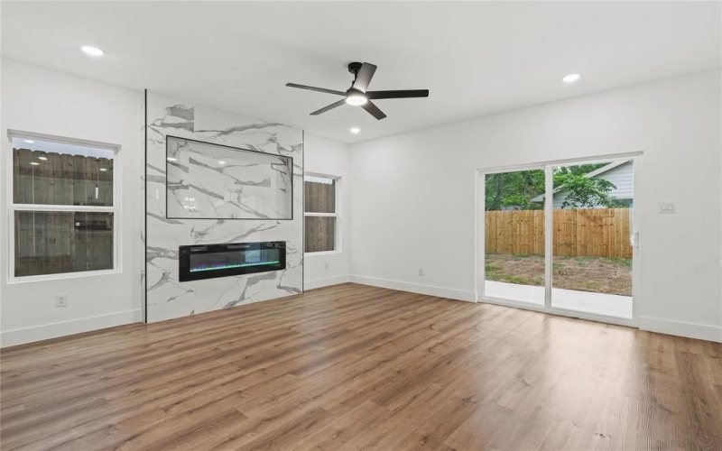 2823 Peary Avenue, Dallas, TX 75215, 3 Habitaciones Habitaciones , ,2 BañosBaños,Residential,En Venta,2823 Peary Avenue,20926497