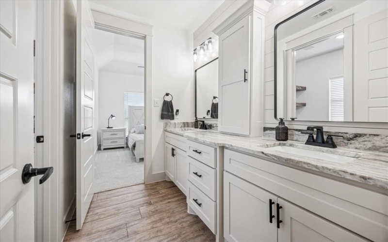 2028 Carrie Court, Weatherford, TX 76088, 4 Habitaciones Habitaciones , ,3 BañosBaños,Residential,En Venta,2028 Carrie Court,20928334