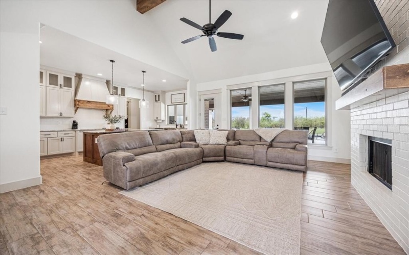 2028 Carrie Court, Weatherford, TX 76088, 4 Habitaciones Habitaciones , ,3 BañosBaños,Residential,En Venta,2028 Carrie Court,20928334