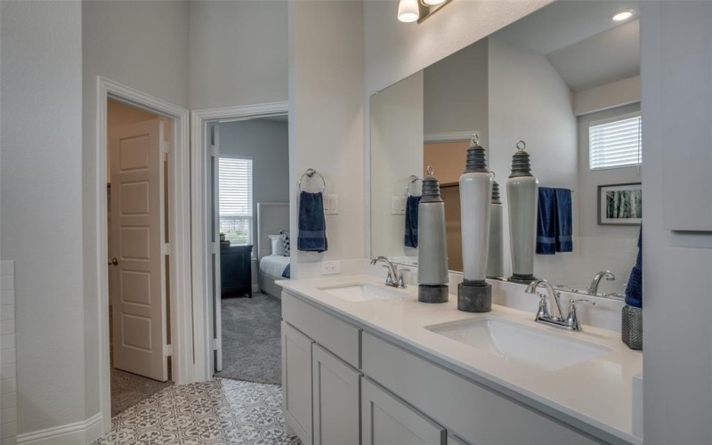 306 Ridge Drive, Justin, TX 76247, 4 Habitaciones Habitaciones , ,3 BañosBaños,Residential,En Venta,306 Ridge Drive,20933269