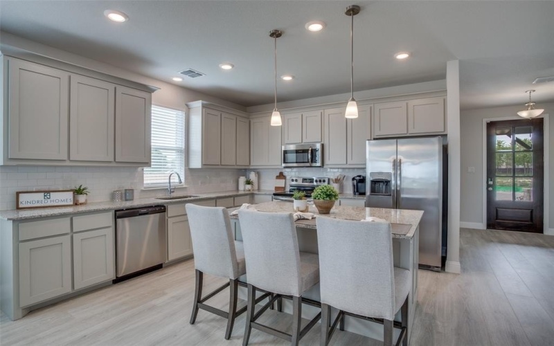 306 Ridge Drive, Justin, TX 76247, 4 Habitaciones Habitaciones , ,3 BañosBaños,Residential,En Venta,306 Ridge Drive,20933269
