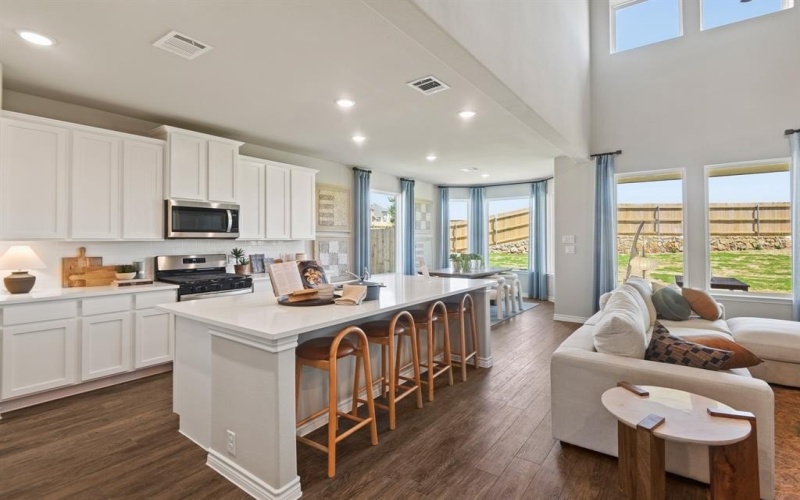6933 Night Owl Lane, Fort Worth, TX 76036, 5 Habitaciones Habitaciones , ,3 BañosBaños,Residential,En Venta,6933 Night Owl Lane,20933339