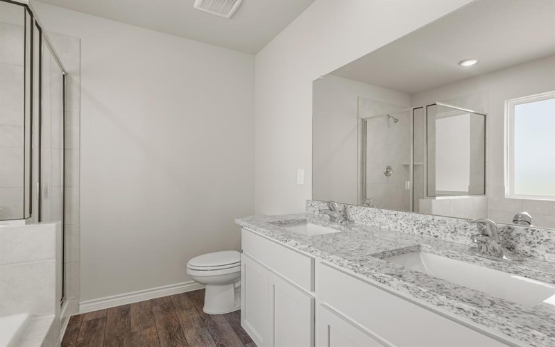 9220 Union Pacific Drive, Fort Worth, TX 76036, 3 Bedrooms Bedrooms, ,2 BathroomsBathrooms,Residential,For Sale,9220 Union Pacific Drive,20933531