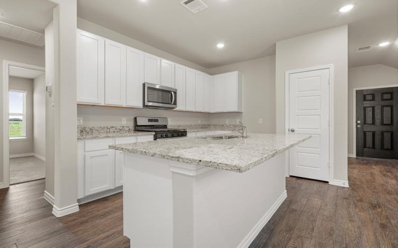 9220 Union Pacific Drive, Fort Worth, TX 76036, 3 Bedrooms Bedrooms, ,2 BathroomsBathrooms,Residential,For Sale,9220 Union Pacific Drive,20933531
