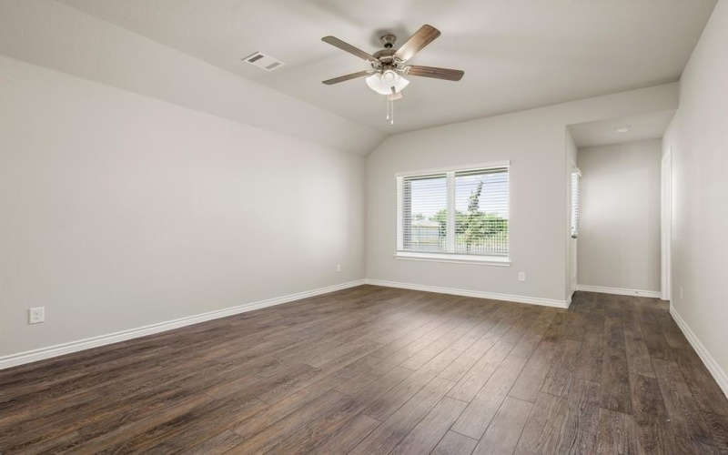 9220 Union Pacific Drive, Fort Worth, TX 76036, 3 Bedrooms Bedrooms, ,2 BathroomsBathrooms,Residential,For Sale,9220 Union Pacific Drive,20933531
