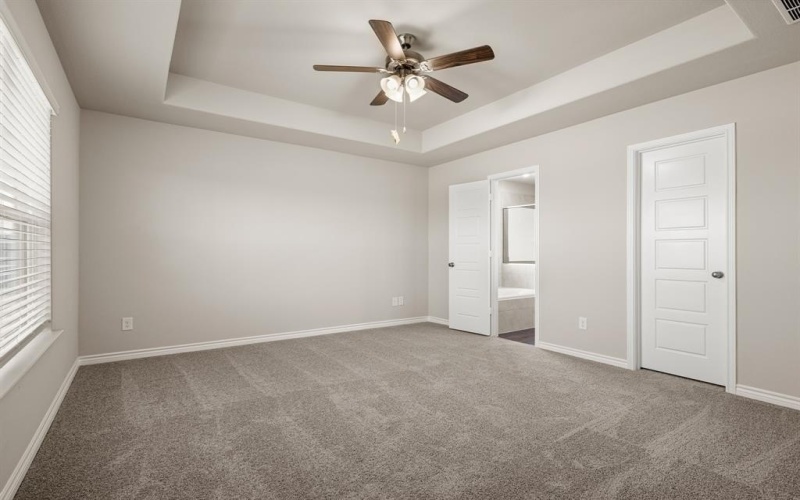 9220 Union Pacific Drive, Fort Worth, TX 76036, 3 Bedrooms Bedrooms, ,2 BathroomsBathrooms,Residential,For Sale,9220 Union Pacific Drive,20933531