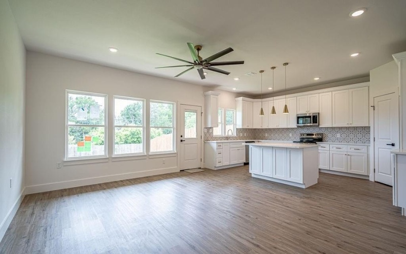2036 Salina Circle, Granbury, TX 76048, 3 Habitaciones Habitaciones , ,2 BañosBaños,Residential,En Venta,2036 Salina Circle,20933604