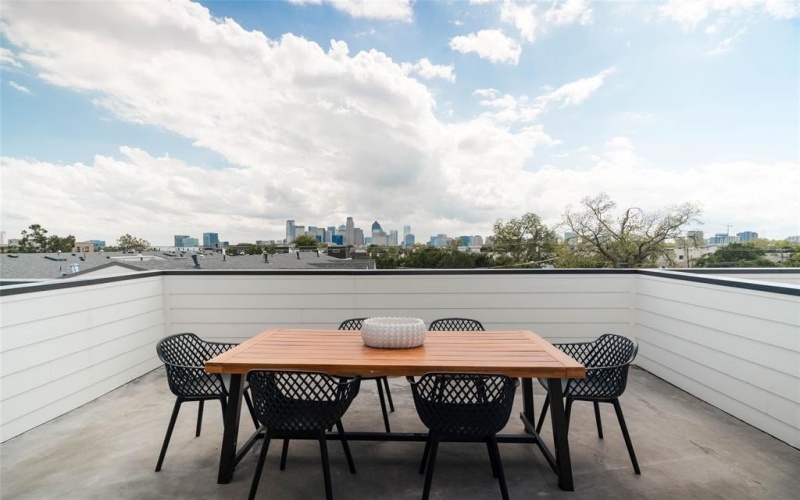 4517 Munger Avenue #104, Dallas, TX 75204, 2 Bedrooms Bedrooms, ,2 BathroomsBathrooms,Residential,For Sale,4517 Munger Avenue,20934226
