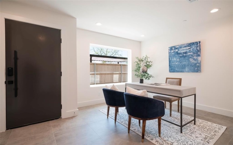 4517 Munger Avenue #104, Dallas, TX 75204, 2 Bedrooms Bedrooms, ,2 BathroomsBathrooms,Residential,For Sale,4517 Munger Avenue,20934226