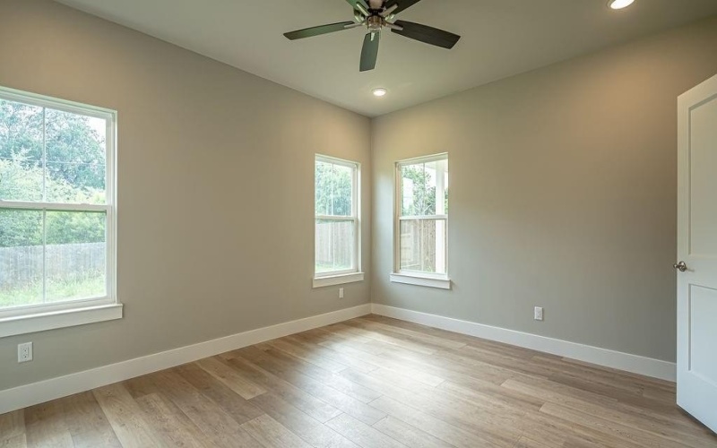 2048 Salina Circle, Granbury, TX 76048, 4 Bedrooms Bedrooms, ,3 BathroomsBathrooms,Residential,For Sale,2048 Salina Circle,20935469