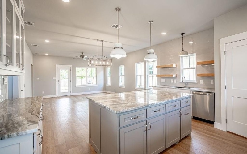 2048 Salina Circle, Granbury, TX 76048, 4 Bedrooms Bedrooms, ,3 BathroomsBathrooms,Residential,For Sale,2048 Salina Circle,20935469