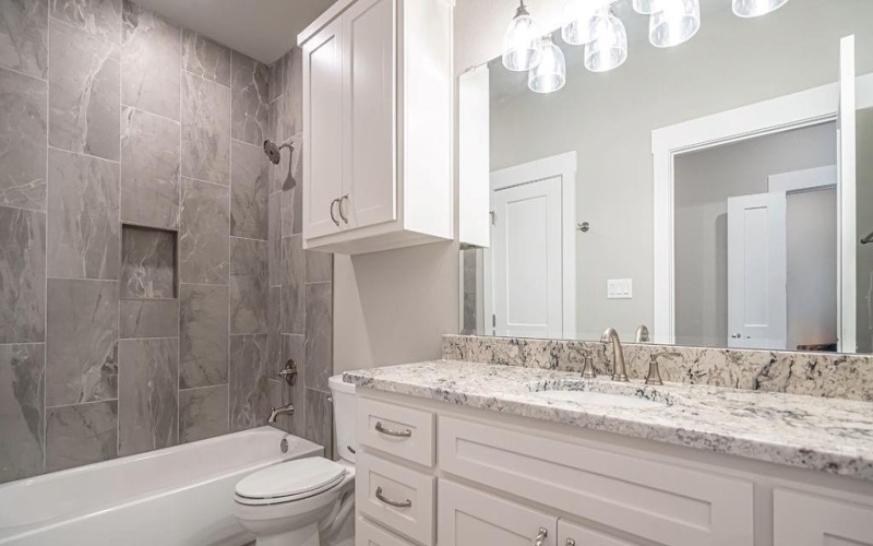 2048 Salina Circle, Granbury, TX 76048, 4 Bedrooms Bedrooms, ,3 BathroomsBathrooms,Residential,For Sale,2048 Salina Circle,20935469