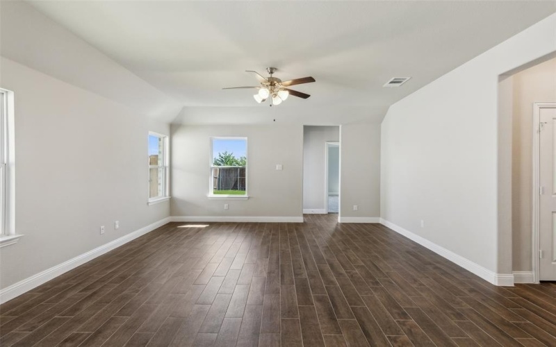 1625 Cloud Cover View, Weston, TX 75009, 3 Bedrooms Bedrooms, ,2 BathroomsBathrooms,Residential,For Sale,1625 Cloud Cover View,20934438