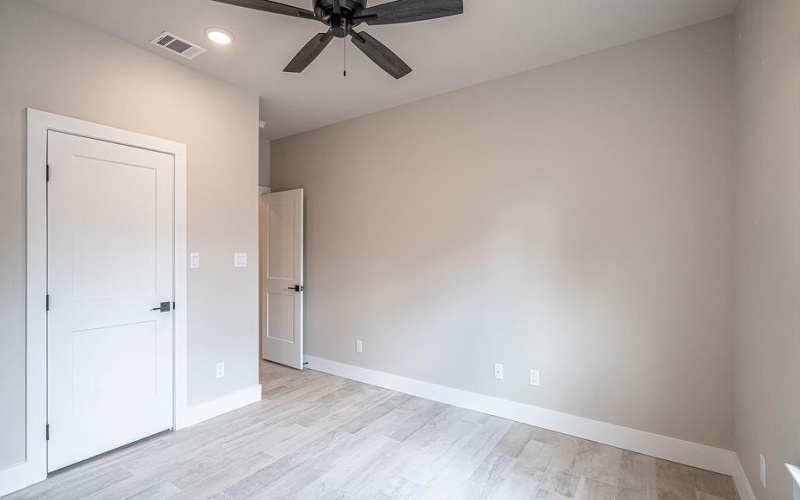 2204 Salina Circle, Granbury, TX 76048, 4 Bedrooms Bedrooms, ,3 BathroomsBathrooms,Residential,For Sale,2204 Salina Circle,20935788