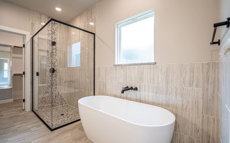 2204 Salina Circle, Granbury, TX 76048, 4 Bedrooms Bedrooms, ,3 BathroomsBathrooms,Residential,For Sale,2204 Salina Circle,20935788