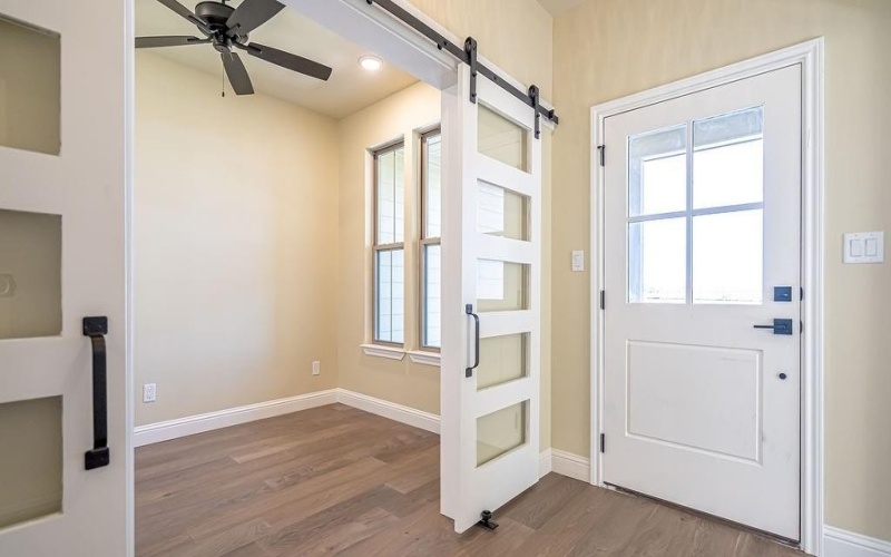 2104 Salina Circle, Granbury, TX 76048, 3 Bedrooms Bedrooms, ,2 BathroomsBathrooms,Residential,For Sale,2104 Salina Circle,20935841